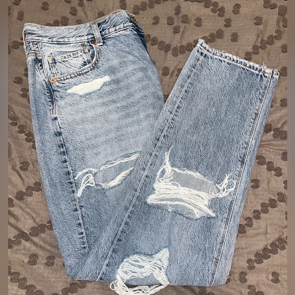 American Eagle Highest Rise Mom Jeans